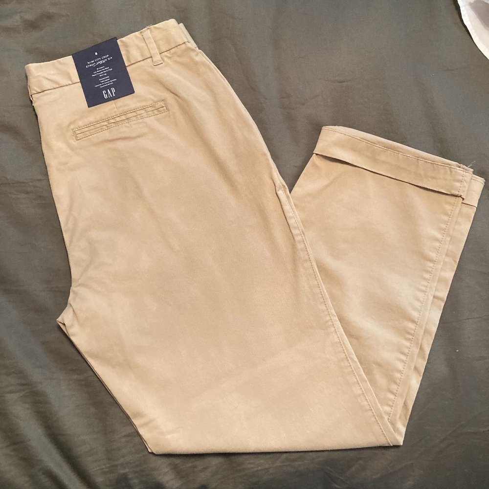 GAP Womens Slim City Crop Pants - new with tag